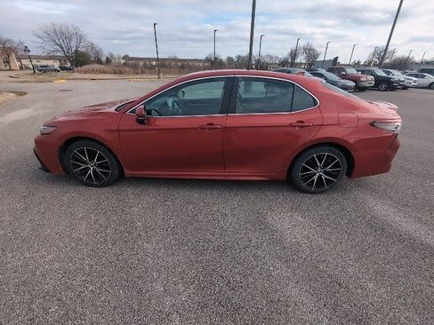 Certified 2023 Toyota Camry SE image 7