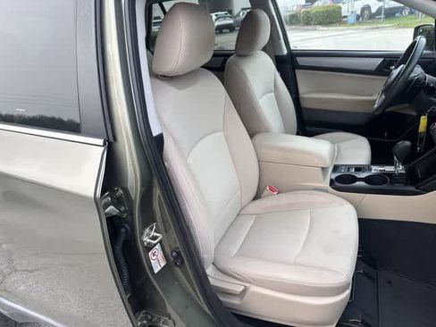 Used 2016 Subaru Outback 2.5i Premium AWD/4WD image 20