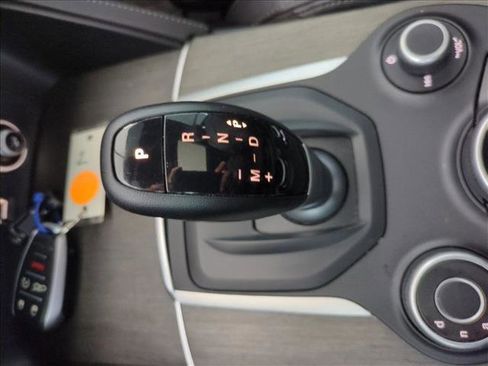 Used 2018 Alfa Romeo Stelvio Ti Sport image 10