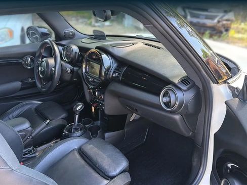 Used 2015 MINI Cooper S FWD image 33