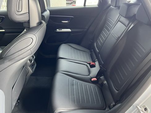 New 2025 Mercedes-Benz GLC 350e 4MATIC image 31