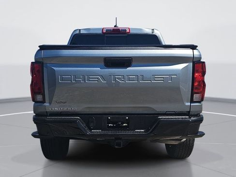 Used 2023 Chevrolet Colorado Trail Boss w/ Technology Package AWD/4WD image 5