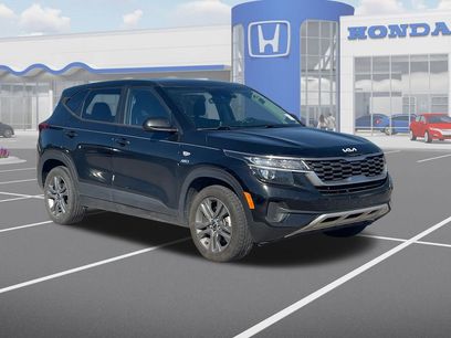 Used 2022 Kia Seltos LX