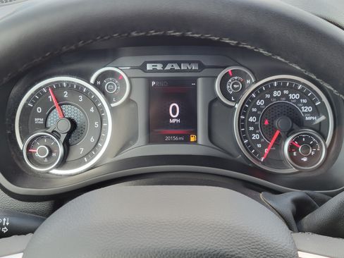 Used 2026 RAM 2500 Big Horn AWD/4WD image 9