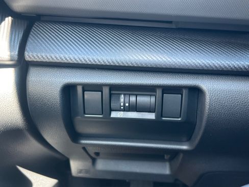 Certified 2025 Subaru Crosstrek 2.5i Limited w/ Crosstrek Mirror Package AWD/4WD image 28
