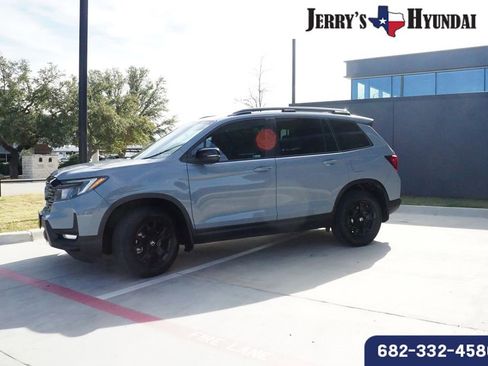 Used 2022 Honda Passport TrailSport image 4