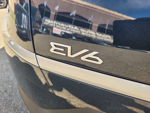 Used 2024 Kia EV6 Light RWD image 7