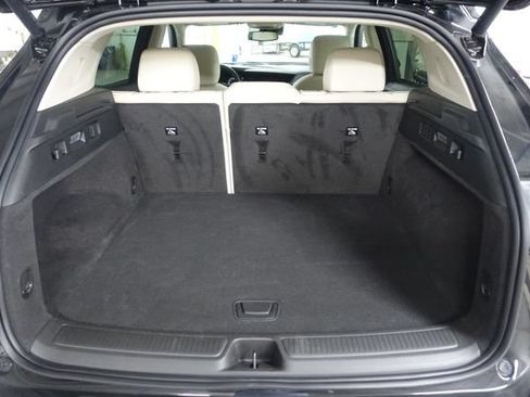 Used 2023 Buick Envision Essence AWD/4WD image 20
