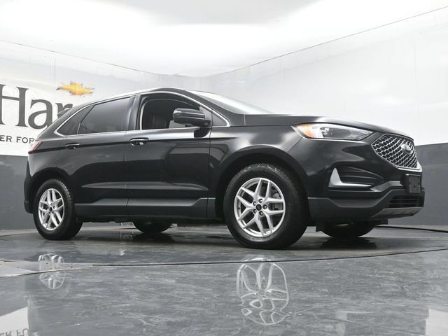 Used 2024 Ford Edge SEL AWD/4WD image 2