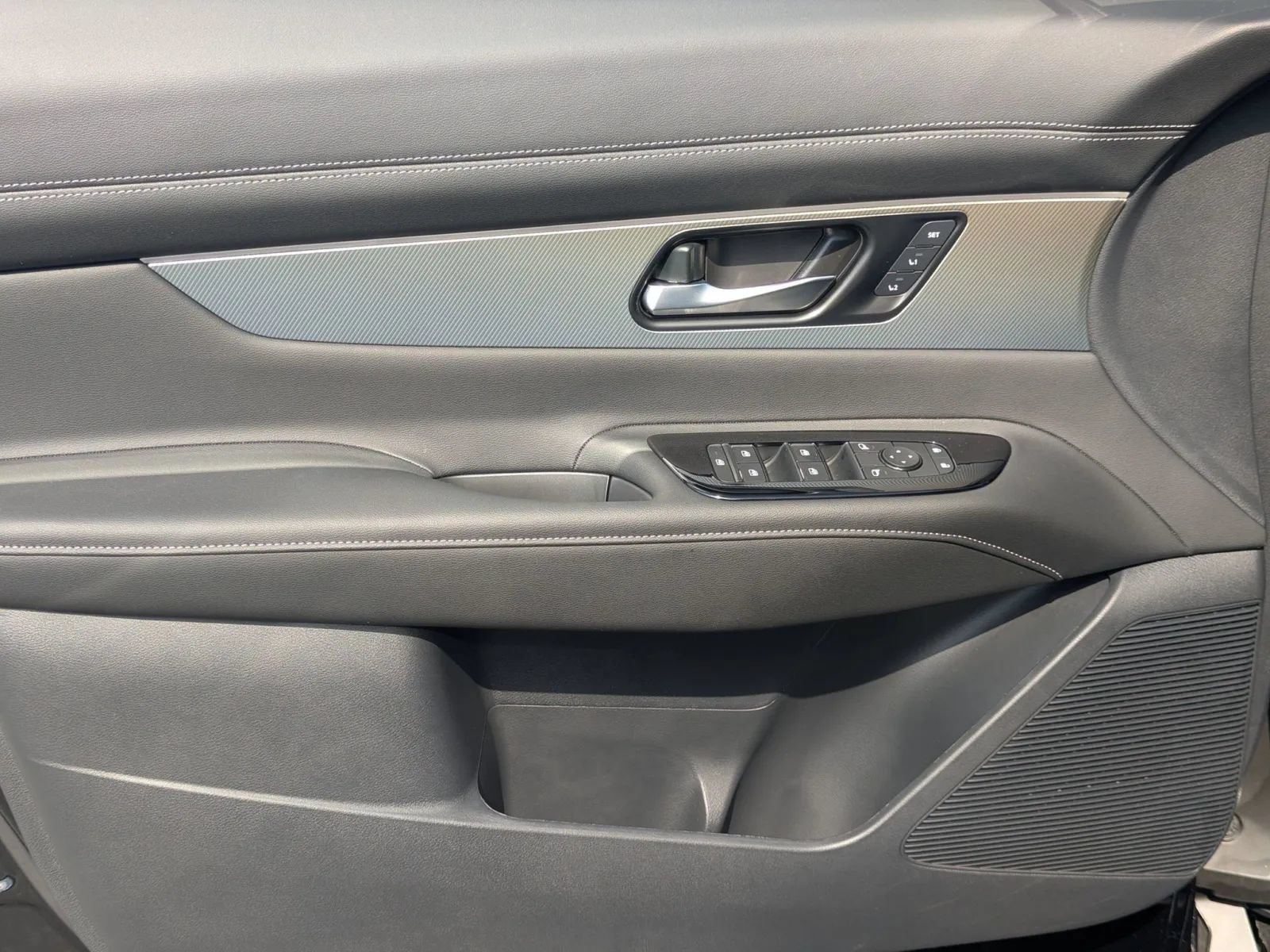 Used 2026 Nissan Murano SL AWD/4WD image 10