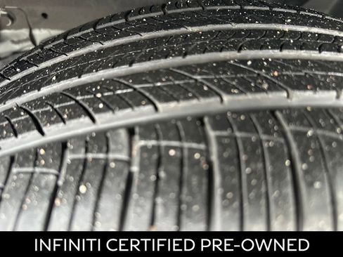 Certified 2026 INFINITI QX60 Luxe w/ Family Package image 16