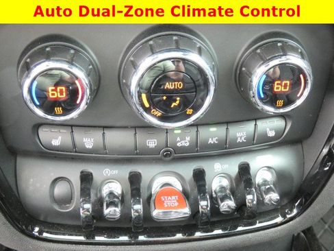 Used 2024 MINI Cooper Clubman S w/ Signature Upholstery Package image 25