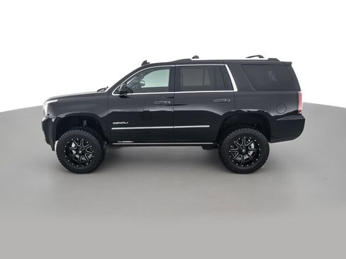 Used 2016 GMC Yukon Denali w/ Open Road Package image 8