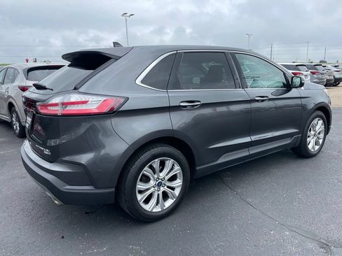 Used 2020 Ford Edge Titanium AWD/4WD image 4