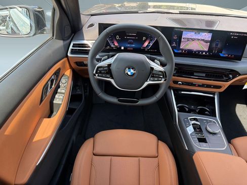New 2026 BMW 330i Sedan w/ Convenience Package RWD image 4