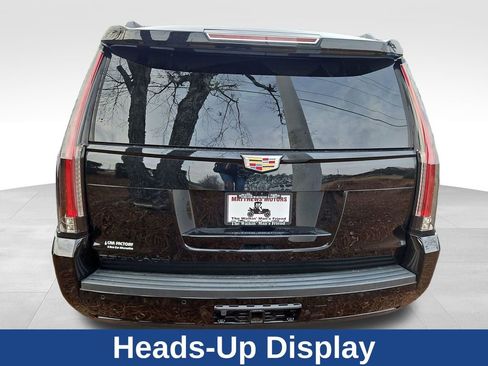 Used 2020 Cadillac Escalade Premium Luxury image 6