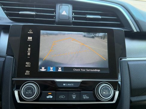 Used 2016 Honda Civic EX image 10