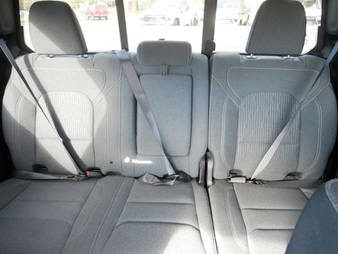 Certified 2022 RAM 1500 Big Horn image 13