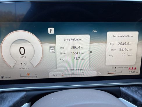 Used 2025 Genesis G90 3.5T image 18