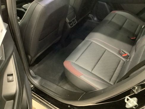 Used 2025 Chevrolet Equinox RS AWD/4WD image 17