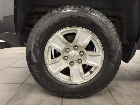 Used 2015 Chevrolet Silverado 1500 LT w/ All Star Edition AWD/4WD image 32