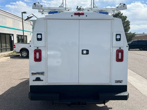 Used 2019 Ford E-350 and Econoline 350 Super Duty w/ Power Windows & Locks Group RWD image 4