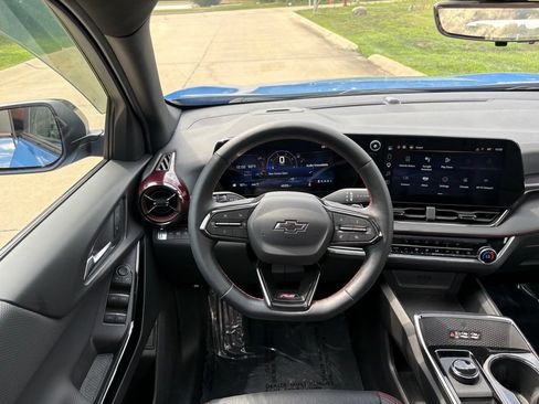 Used 2025 Chevrolet Equinox RS w/ Safety and Technology Package AWD/4WD image 55