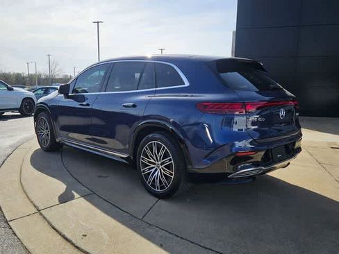 Used 2023 Mercedes-Benz EQS 450+ 4MATIC SUV w/ AMG Line Exterior Package image 6