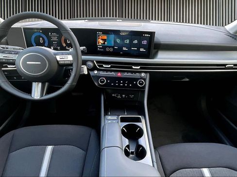 New 2026 Hyundai Sonata SEL FWD image 6