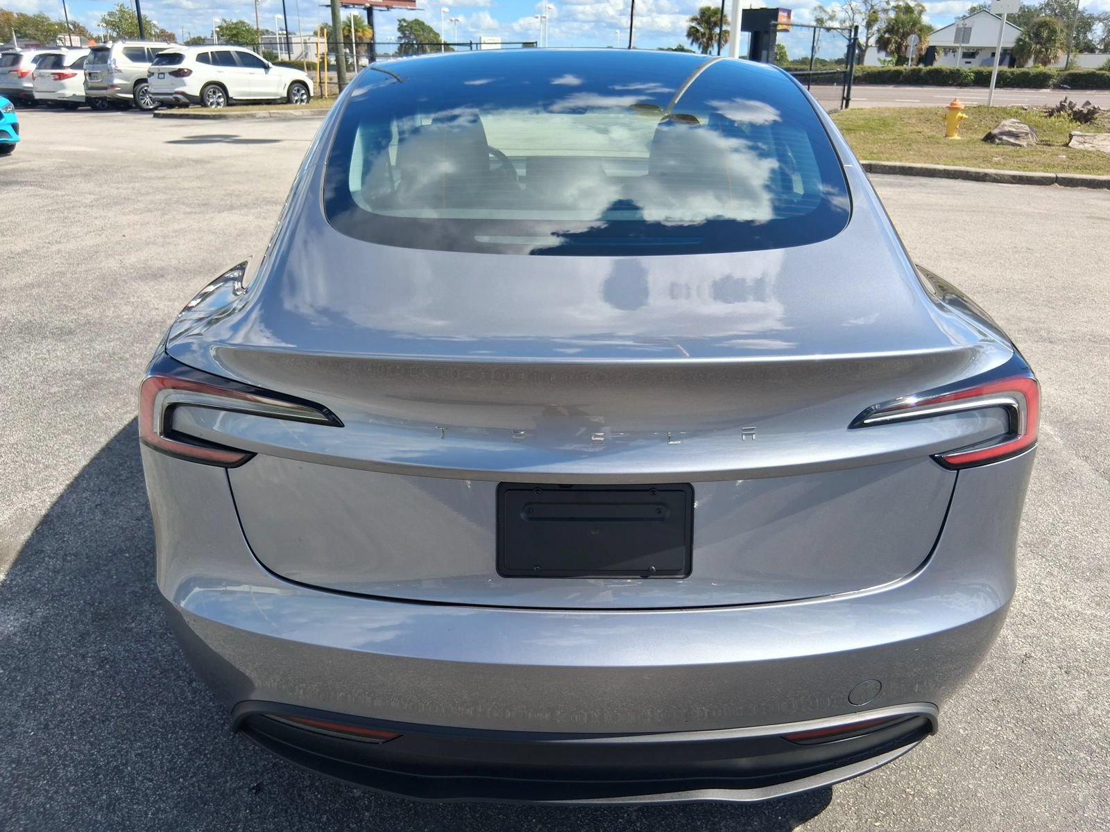 Used 2025 Tesla Model 3 RWD image 5