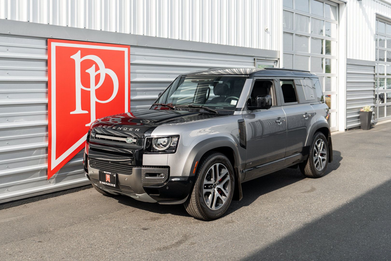 Used 2022 Land Rover Defender 110 X AWD/4WD image 36