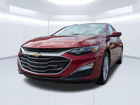 Used 2021 Chevrolet Malibu LT FWD image 8