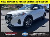 Certified 2021 Nissan Kicks SV image 3