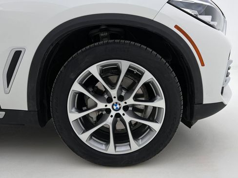 Certified 2023 BMW X5 xDrive40i w/ Premium Package image 29