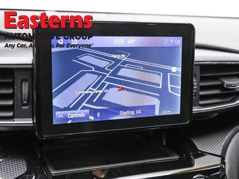 Used 2022 Ford Explorer ST-Line image 19