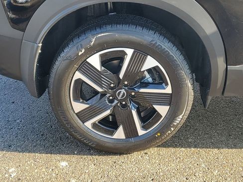 New 2026 Nissan Kicks SV image 5