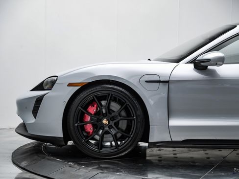 Used 2023 Porsche Taycan GTS w/ Premium Package image 6