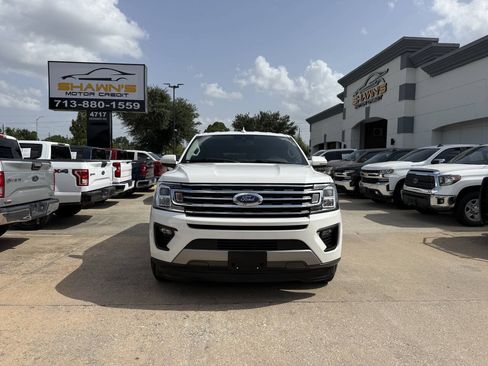 Used 2020 Ford Expedition XLT w/ Equipment Group 202A RWD image 43