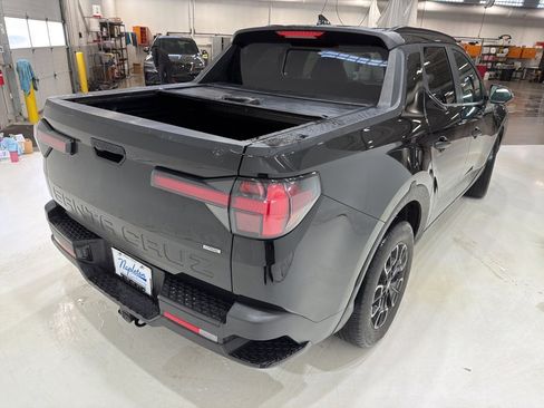 Used 2022 Hyundai Santa Cruz SEL w/ Activity Package image 5