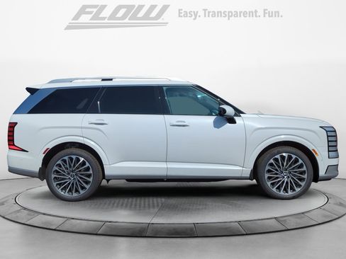 Used 2026 Hyundai Palisade Calligraphy image 10