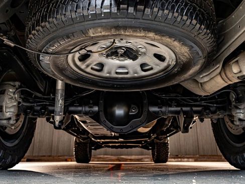 Used 2022 GMC Sierra 2500 AT4 w/ AT4 Premium Plus Package image 14