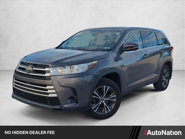 Used 2017 Toyota Highlander LE AWD/4WD image 1
