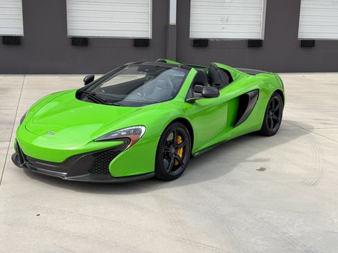Used 2015 McLaren 650S Spider RWD image 10