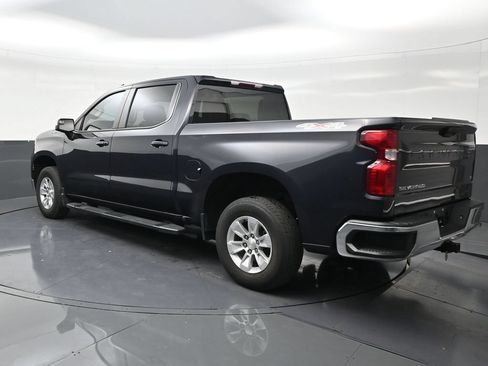 Used 2023 Chevrolet Silverado 1500 LT AWD/4WD image 3