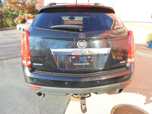 Used 2013 Cadillac SRX Luxury image 36