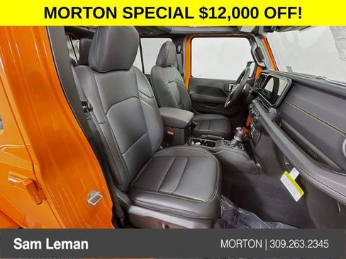 New 2025 Jeep Wrangler Sahara image 28