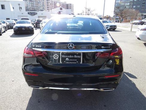 Certified 2022 Mercedes-Benz E 350 4MATIC Sedan image 3