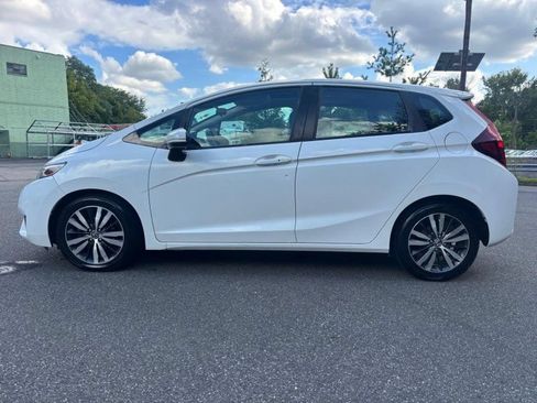 Used 2015 Honda Fit EX image 2