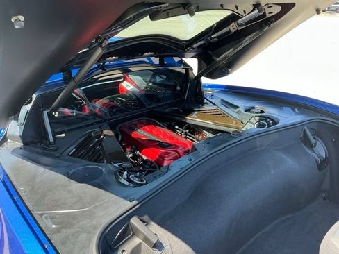 Used 2022 Chevrolet Corvette Stingray Preferred Cpe w/ Z51 Performance Package RWD image 12