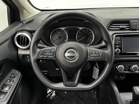Used 2024 Nissan Versa S w/ Trunk Package image 25